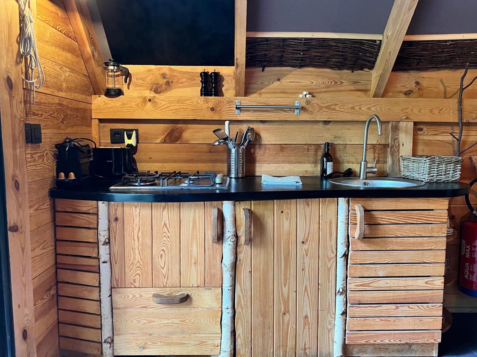 Les Cabanes De Rensiwez Mabompre Exteriér fotografie